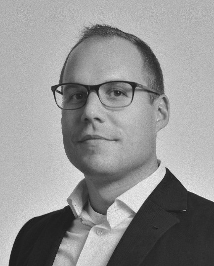 Péter Fonyó, COO